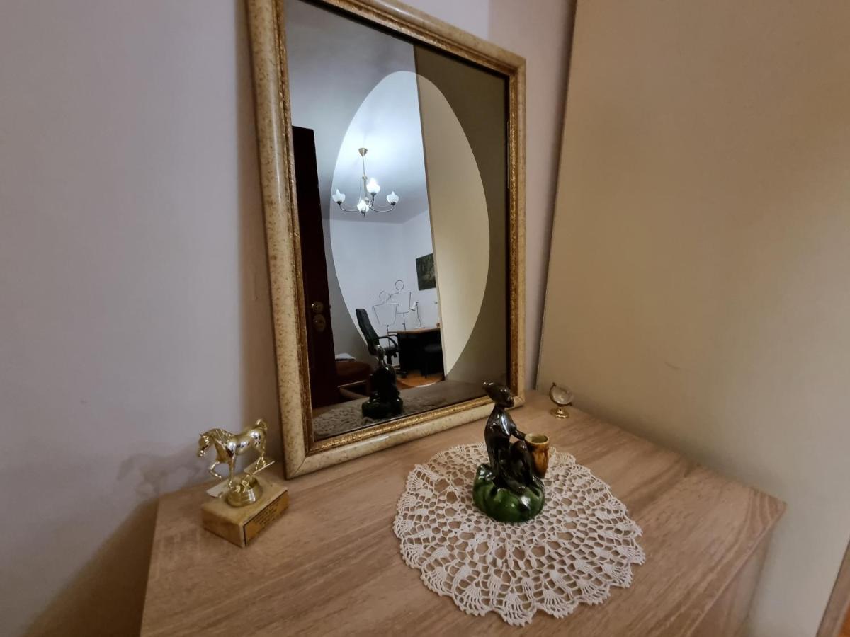 Tsar Simeon, 2 Bedroom, Living Room And Fireplace Sofia Exterior foto