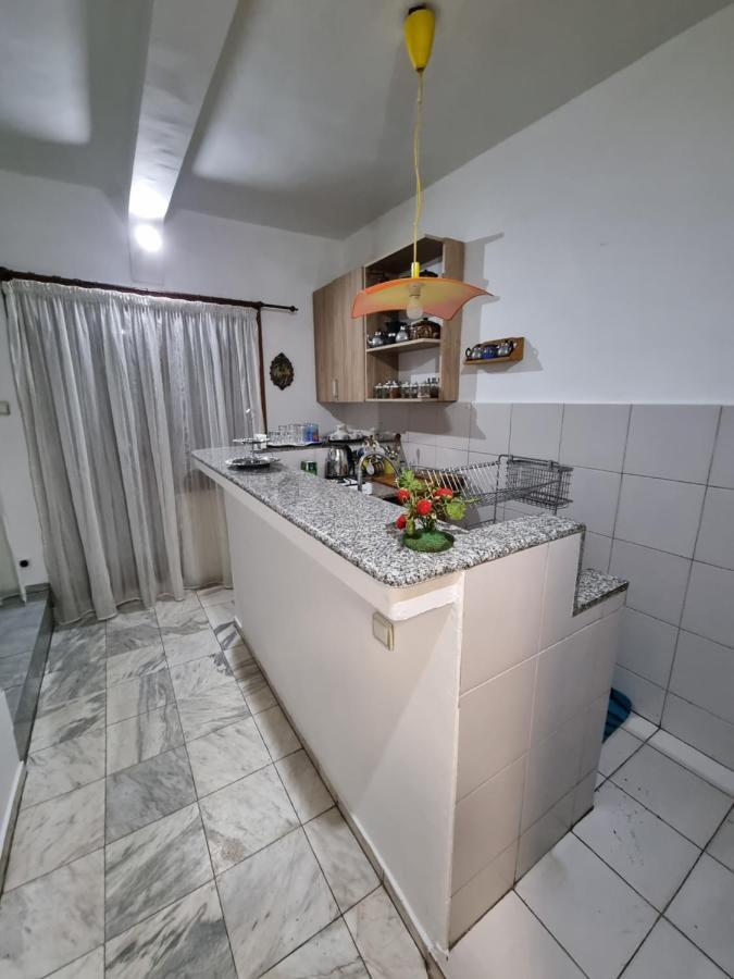 Tsar Simeon, 2 Bedroom, Living Room And Fireplace Sofia Exterior foto